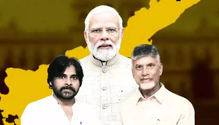 రేర్ సీన్.. పదేళ్ల తర్వాత ఒకే వేదికపై మోడీ, బాబు, పవన్