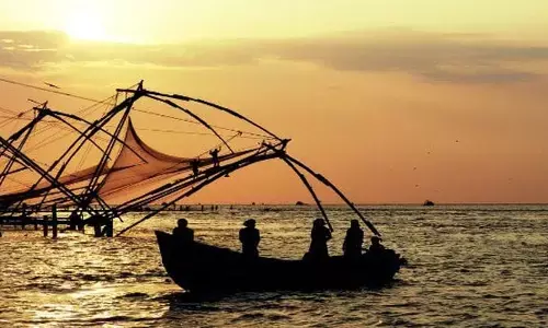 భారత మత్య్సకారుల అరెస్టు: 21 మందిని అదుపులోకి తీసుకున్న శ్రీలంక నేవీ