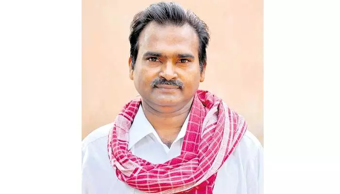 ప్రజా కళా రూపాల సైరన్ డప్పు ప్రజా కళా రూపాల సైరన్ డప్పు