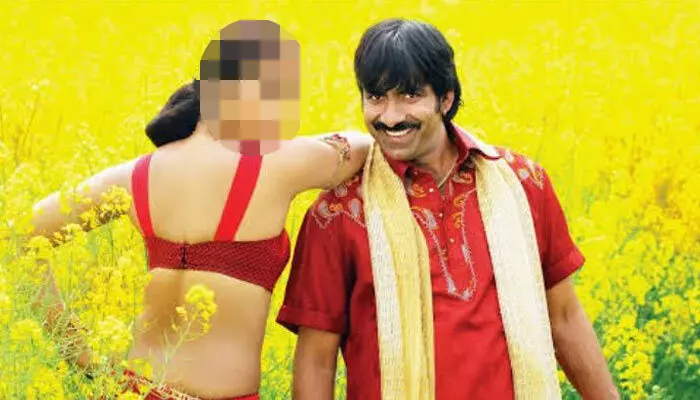 ఆమెంటే పడి చచ్చిపోతా అంటూ ఓపెన్ గా చెప్పేసిన మాస్ మహారాజా.. ఎవరంటే..? ఆమెంటే పడి చచ్చిపోతా అంటూ ఓపెన్ గా చెప్పేసిన మాస్ మహారాజా.. ఎవరంటే..?