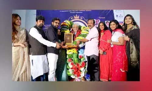 అంగరంగ వైభవంగా జరిగిన మురళీమోహన్ స్వర్ణోత్సవ వేడుక..
