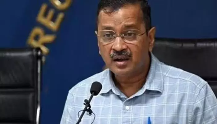 కేజ్రీవాల్ పిటిషన్పై విచారణ వాయిదా: ఈడీకి ఢిల్లీ హైకోర్టు నోటీసులు కేజ్రీవాల్ పిటిషన్పై విచారణ వాయిదా: ఈడీకి ఢిల్లీ హైకోర్టు నోటీసులు