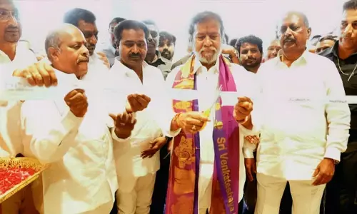 CMR Shopping Mall: బీహెచ్ఈఎల్‌లో అట్టహాసంగా ప్రారంభమైన సీఎంఆర్ షాపింగ్ మాల్.. సందడి చేసిన హీరో రామ్ పోతినేని