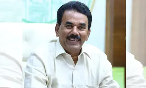 పంట నష్టపోయిన రైతులను ఆదుకుంటాం.. ఆధైర్యపడొద్దు: మంత్రి జూపల్లి కృష్ణారావు