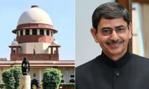 ఆ గవర్నర్ సుప్రీంకోర్టును ధిక్కరిస్తున్నారు : సీజేఐ