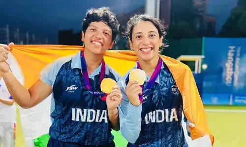 ‘హండ్రెడ్’ లీగ్‌కు స్మృతి మంధాన, రిచా ఘోష్ ఎంపిక