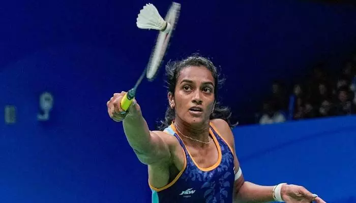 సింధు, ప్రణయ్ ఓటమి.. బ్యాడ్మింటన్ ఆసియా చాంపియన్షిప్స్లో భారత్ పతక ఆశలు ఆవిరి సింధు, ప్రణయ్ ఓటమి.. బ్యాడ్మింటన్ ఆసియా చాంపియన్షిప్స్లో భారత్ పతక ఆశలు ఆవిరి