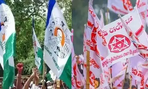 Breaking News: నాయకులా.. ? రౌడీలా..? జనసేన నేతలపై వైసీపీ నాయకుల దాడి..