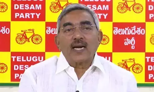 BREAKING: ఎన్నికల నోటిఫికేషన్ విడుదలైన వేళ టీడీపీకి బిగ్ షాక్.. మాజీ మంత్రి రాజీనామా?