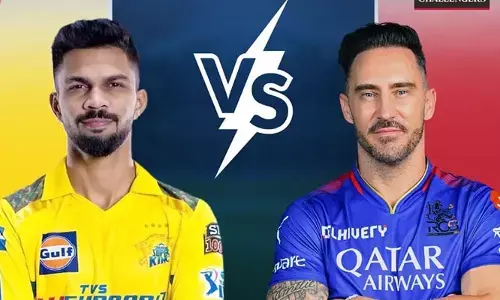 CSK Vs RCB: తొలిపోరులో గెలుపెవరిదో?.. టాస్ గెలిచి బ్యాటింగ్ ఎంచుకున్న ఆర్సీబీ