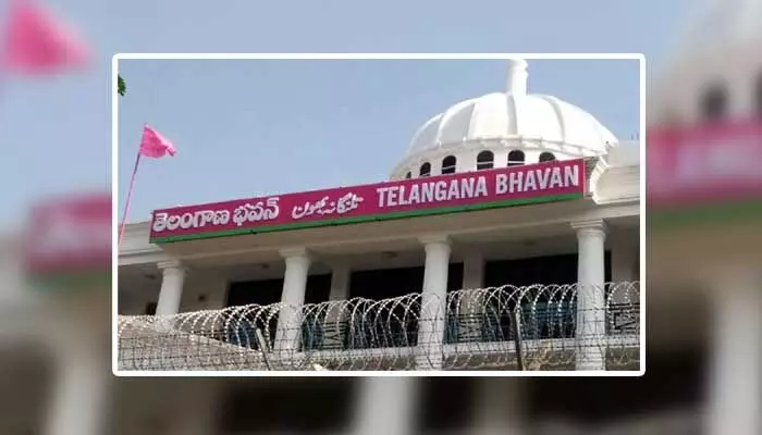 బోసిబోయిన తెలంగాణ భవన్.. ఎన్నికల వేళ సందడి కరువు బోసిబోయిన తెలంగాణ భవన్.. ఎన్నికల వేళ సందడి కరువు