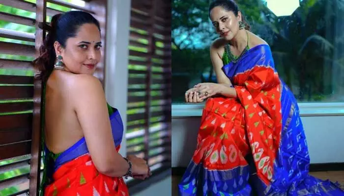 బ్యాక్ లెస్ జాకెట్తో కవ్విస్తున్న స్టార్ యాంకర్.. ప్లీజ్ రూ. 10 వేలు ఇస్తావా అంటున్న నెటిజన్ బ్యాక్ లెస్ జాకెట్తో కవ్విస్తున్న స్టార్ యాంకర్.. ప్లీజ్ రూ. 10 వేలు ఇస్తావా అంటున్న నెటిజన్