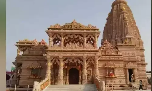 రాధారాణి అమ్మ ఒడిలో నిద్రిస్తున్న ఏకైక దేవాలయం..