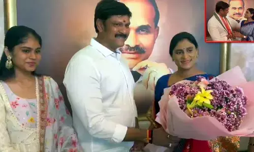 వైసీపీకి బిగ్ షాక్ ఇచ్చిన షర్మిల.. కాంగ్రెస్‌లో చేరిన నంద్యాల జెడ్పీటీసీ