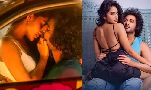 టిల్లుతో రొమాన్స్ చేసేటప్పుడు అలా ఫీలయ్యా.. ఆ ఫీలింగ్ నుంచి బయటకు రావడం చాలా కష్టం: అనుపమ
