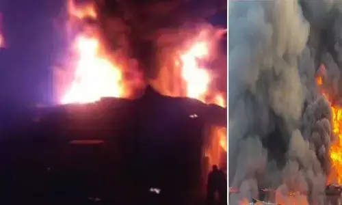 Fire Accident: విజయవాడ లో భారీ అగ్ని ప్రమాదం.. అదుపులోకి రాని మంటలు.. ప్రాణనష్టం..?