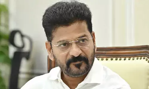CM రేవంత్‌కు టచ్‌లో 10 మంది BRS ఎమ్మెల్యేలు: మాజీ మంత్రి కీలక వ్యాఖ్యలు