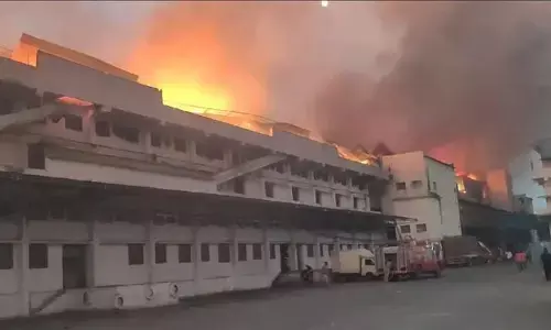 Hyderabad: హైదరాబాద్ కాటేదాన్‌లో భారీ అగ్ని ప్రమాదం.. భారీ ఎత్తున మంటలతో కమ్ముకున్న పొగ