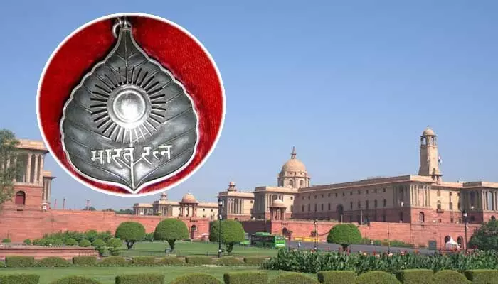 నేడే రాష్ట్రపతి భవన్లో భారతరత్న అవార్డుల ప్రదానం నేడే రాష్ట్రపతి భవన్లో భారతరత్న అవార్డుల ప్రదానం