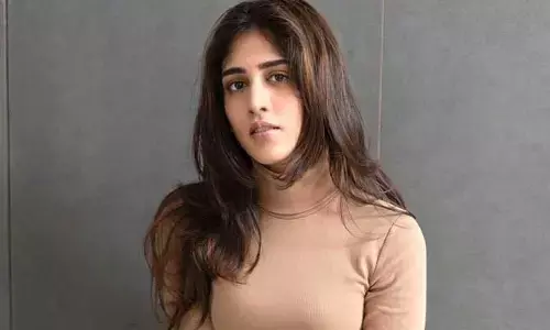 గెస్ట్ హౌస్‌కి రాకుంటే నీ ఫోటోలు వీడియోలు మార్ఫింగ్ చేస్తా అంటూ.. చాందిని చౌదరిని  బెదిరించిన నటి