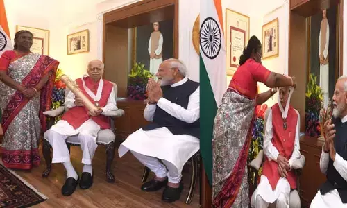 భారత రాష్ట్రపతికి అవమానం! ఫోటో వైరల్