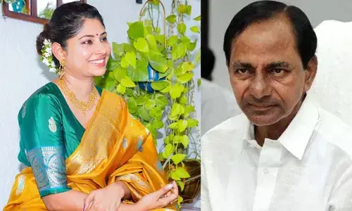 BREAKING: ఆమె ఓ గద్దలా వాలిపోయేది.. స్మితా సబర్వాల్‌పై కేసీఆర్ సంచలన వ్యాఖ్యలు (వీడియో వైరల్)