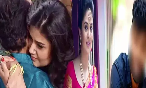 ఇండస్ట్రీకి బిగ్ షాక్ ఇచ్చిన శ్రీముఖి.. ఓర్నీ ఇంత కథ నడిపిందా..?