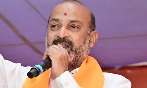 కాంగ్రెస్ ప్రభుత్వంపై బండి సంజయ్ తీవ్ర విమర్శలు