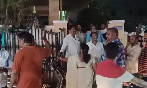 AP Political News: ఎన్నికల గీత దాటిన నర్సీపట్నం ఎమ్మెల్యే గణేష్