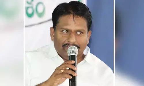 కేటీఆర్ లీగల్ నోటీసులపై స్పందించిన కాంగ్రెస్ MLA యెన్నం