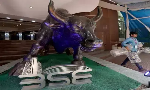 కొత్త రికార్డు గరిష్ఠాలను తాకిన సూచీలు