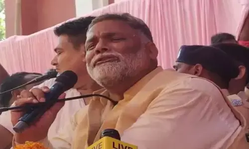 కాంగ్రెస్ టికెట్ ఇవ్వలేదని స్టేజీపైనే కళ్లనీళ్లు పెట్టుకున్న పప్పూయాదవ్
