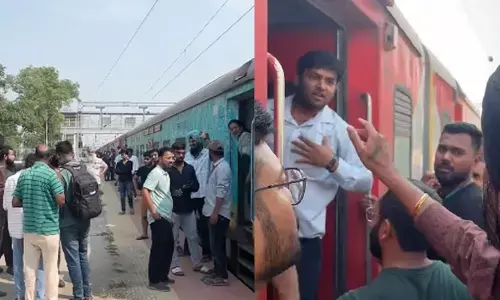 దేవగిరి ఎక్స్‌ప్రెస్‌ లింగంపల్లిలో నిలిపివేత.. ప్రయాణికుల ఆందోళన.. ఏమైందంటే?