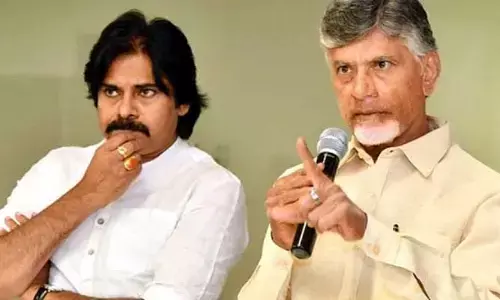 నిరుద్యోగులకు చంద్రబాబు గుడ్ న్యూస్.. ఆ ఫైలుపైనే తొలి సంతకం