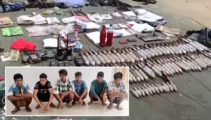 Maoists: ఆరుగురు మావోయిస్టులు అరెస్ట్.. భారీగా పేలుడు పదార్థాలు స్వాధీనం Maoists: ఆరుగురు మావోయిస్టులు అరెస్ట్.. భారీగా పేలుడు పదార్థాలు స్వాధీనం