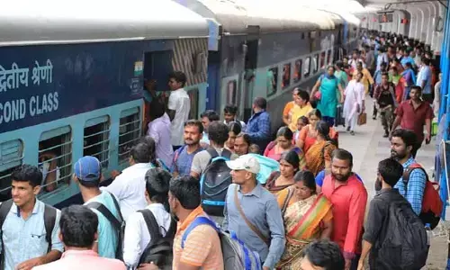 Special Trains : ప్రయాణికులకు గుడ్ న్యూస్.. దీపావళి, ఛత్‌ పండుగలకు ప్రత్యేక రైళ్లు ఇవే