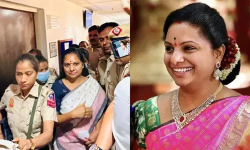 కవితక్కను ఇలా చూస్తామని అనుకోలేదు! కనిపించని ఆభరణాలు! ఫోటోలు వైరల్