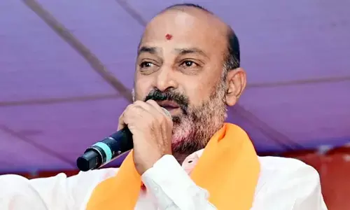 17 సీట్లను గెలిచి TPL కప్ కొడుతున్నాం.. బండి సంజయ్ కీలక వ్యాఖ్యలు