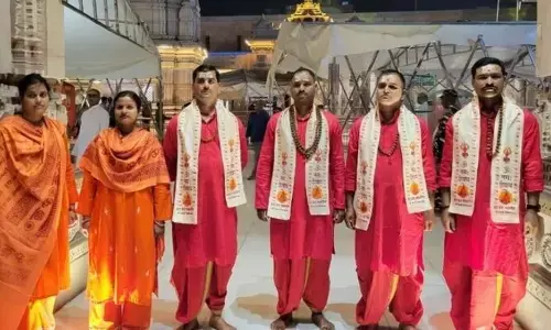 పోలీసులకు ధోతీ,కుర్తా డ్రెస్ కోడ్‌తో వివాదంలో యూపీ ప్రభుత్వం