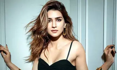 స్టార్ హీరోలపై కృతి సనన్ షాకింగ్ కామెంట్స్.. చిన్న చూపు చూస్తురంటూ ఎమోషనల్ అయిన బ్యూటీ