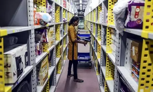 ఈ కార్మికుల అమానవీయ పరిస్థితులు..