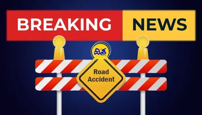 హైదరాబాద్లో ఘోర ప్రమాదం.. ఇద్దరు సాఫ్ట్వేర్ ఉద్యోగులు స్పాట్డెడ్ హైదరాబాద్లో ఘోర ప్రమాదం.. ఇద్దరు సాఫ్ట్వేర్ ఉద్యోగులు స్పాట్డెడ్