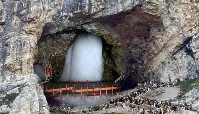 అమర్నాథ్ యాత్ర తేదీ వచ్చేసింది.. ఎప్పుడో చూసేద్దామా.. అమర్నాథ్ యాత్ర తేదీ వచ్చేసింది.. ఎప్పుడో చూసేద్దామా..