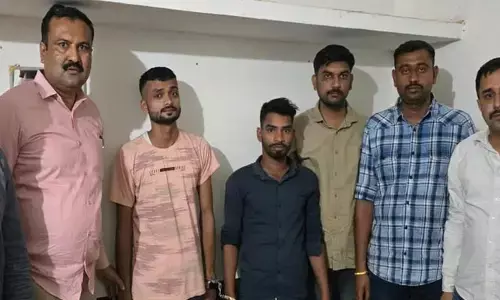 సల్మాన్ ఇంటి బయట కాల్పులు: ఇద్దరు నిందితుల అరెస్ట్