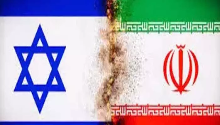 Israel Vs Iran : ఇరాన్పై దాడులు ప్రారంభించిన ఇజ్రాయెల్.. హై టెన్షన్! Israel Vs Iran : ఇరాన్పై దాడులు ప్రారంభించిన ఇజ్రాయెల్.. హై టెన్షన్!
