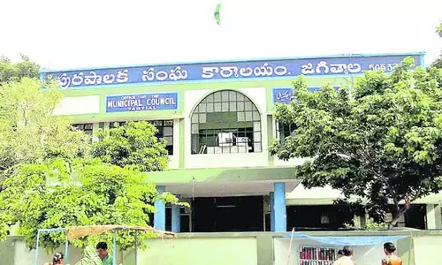 అవినీతి కూపంలో జగిత్యాల బల్దియా.. ఒక్కో డిపార్మెంట్ నుంచి లక్షల్లో వసూళ్లు