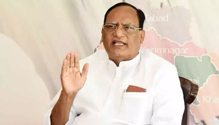 కాంట్రాక్టర్లకు నిధులు విడుదల చేయండి..! సీఎం రేవంత్కి మండలి చైర్మన్ లేఖ కాంట్రాక్టర్లకు నిధులు విడుదల చేయండి..! సీఎం రేవంత్కి మండలి చైర్మన్ లేఖ