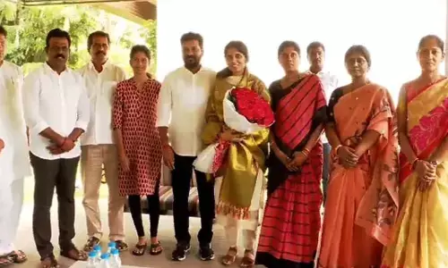 UPSC టాపర్‌ అనన్య రెడ్డిని సన్మానించిన సీఎం రేవంత్ రెడ్డి
