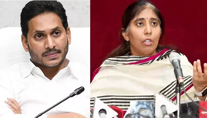 BREAKING: జగన్పై రాయి వేస్తే.. పిల్లాడిపై హత్యాయత్నం కేసు పెడతారా: వైఎస్ సునీత సంచలన వ్యాఖ్యలు BREAKING: జగన్పై రాయి వేస్తే.. పిల్లాడిపై హత్యాయత్నం కేసు పెడతారా: వైఎస్ సునీత సంచలన వ్యాఖ్యలు