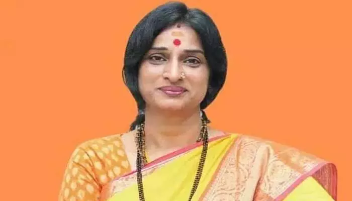 హైదరాబాద్ BJP MP అభ్యర్థి మాధవీలతపై కేసు నమోదు హైదరాబాద్ BJP MP అభ్యర్థి మాధవీలతపై కేసు నమోదు